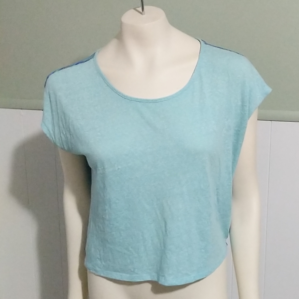 Short sleeve sheer top